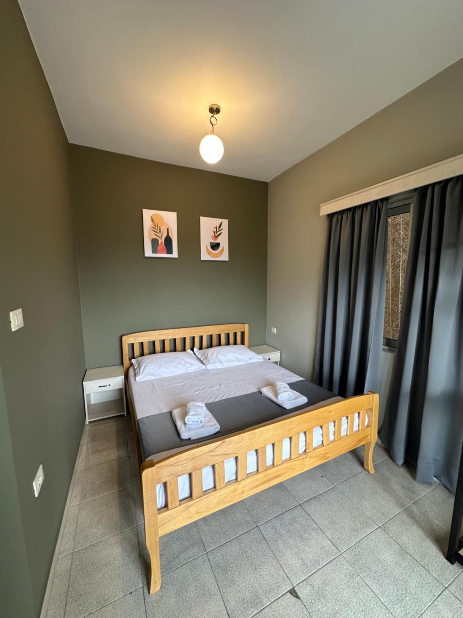 Olivias Apartments City Center Sarandë エクステリア 写真